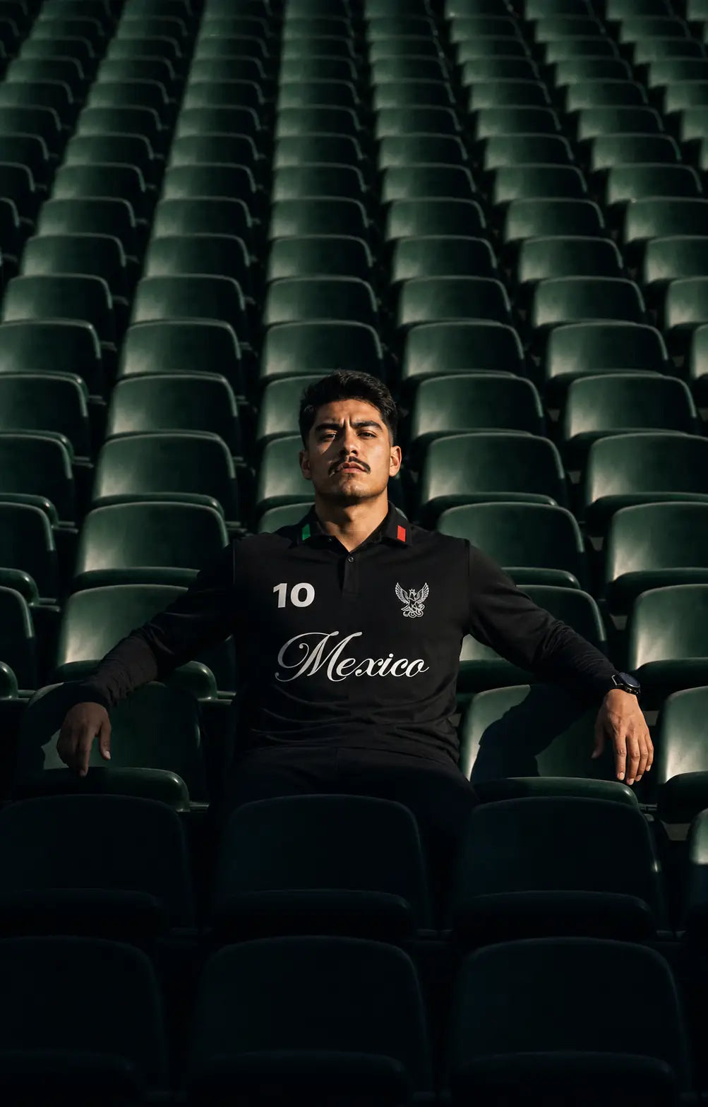 MÉXICO Polo manga larga (negra)