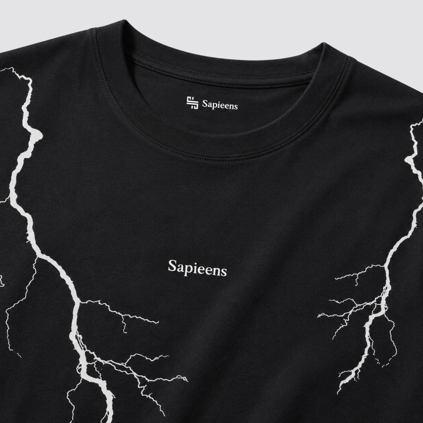 Playera oversize 'VOLTAJE'