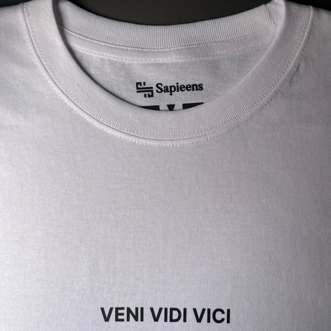 Playera Oversize 'VENI VIDI VICI' Color Blanco